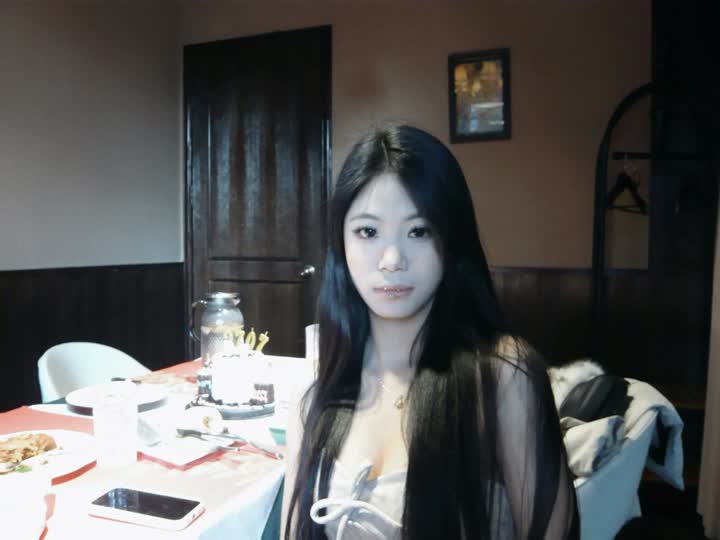 一滴泪真正的重量 取决于它落在谁的心上